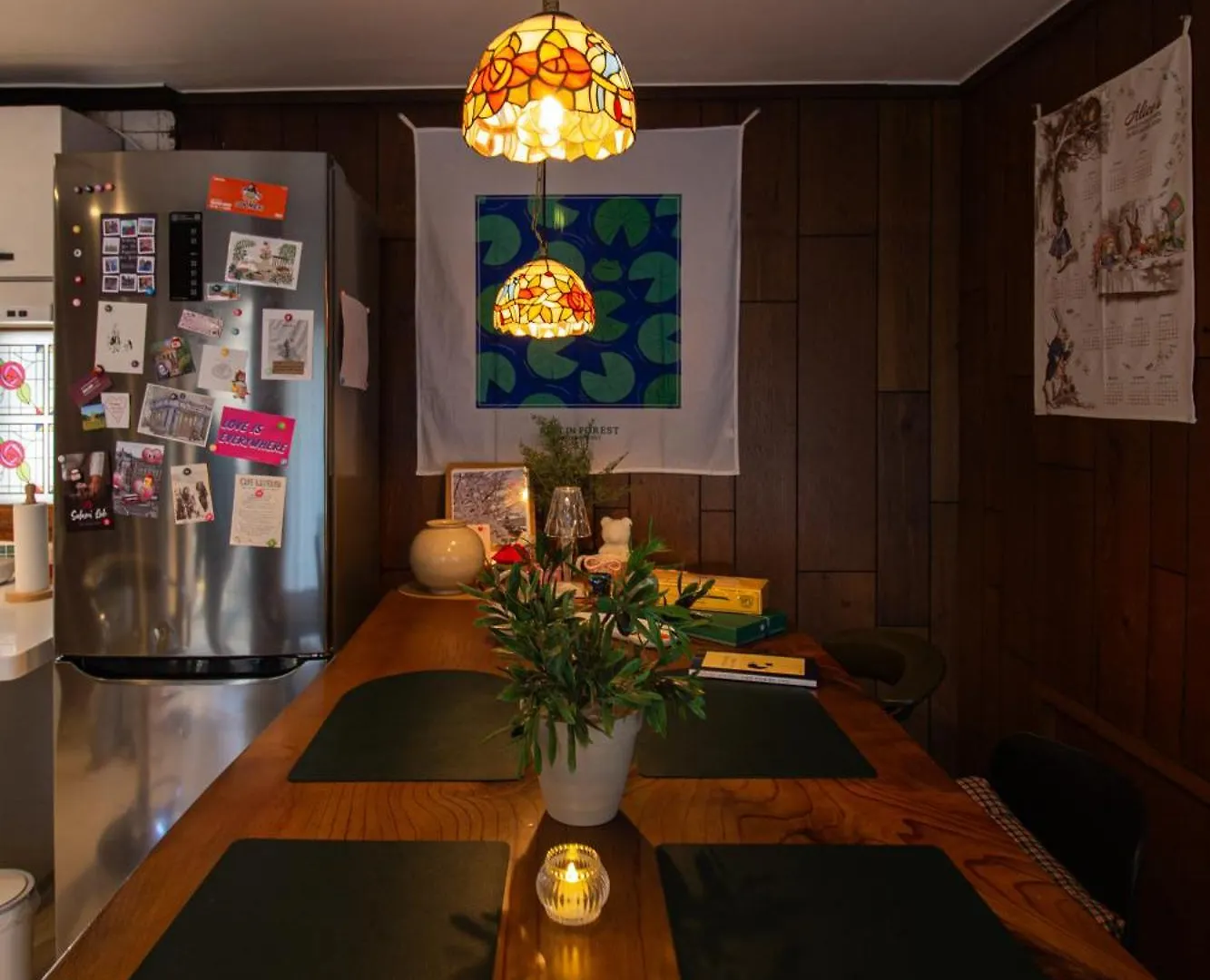 Hanok Bookclub House Seoul